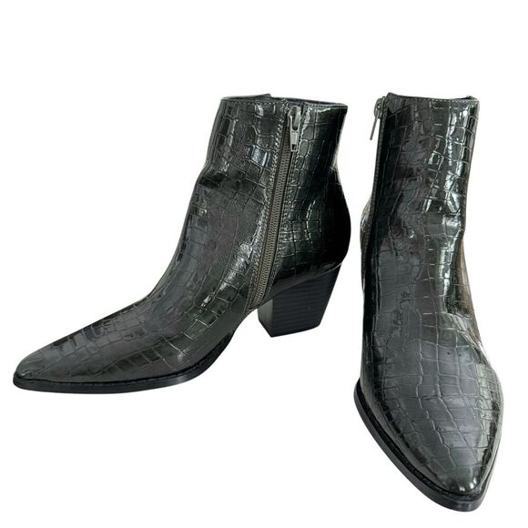 Coconuts By Matisse Pointed Toe Bootie 6 Dark Green Shimmer Embossed Faux Croc - Picture 1 of 14